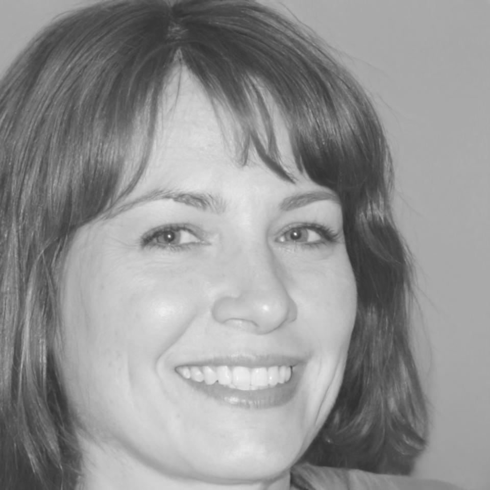 Directora de educación financiera de noraviquelis